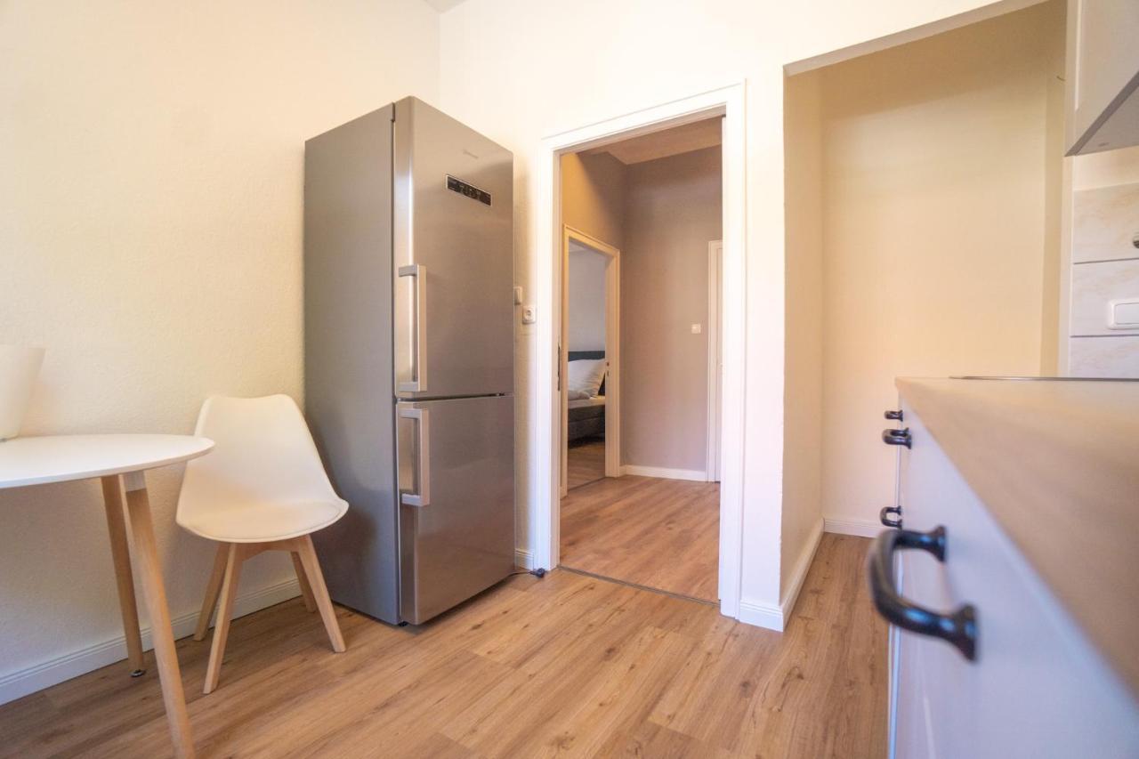 "Purple Chill" Super Zentrale Ferienwohnung Hbf-Messe-Buergerweide-Citygate-Ovb Arena Бремен Екстер'єр фото